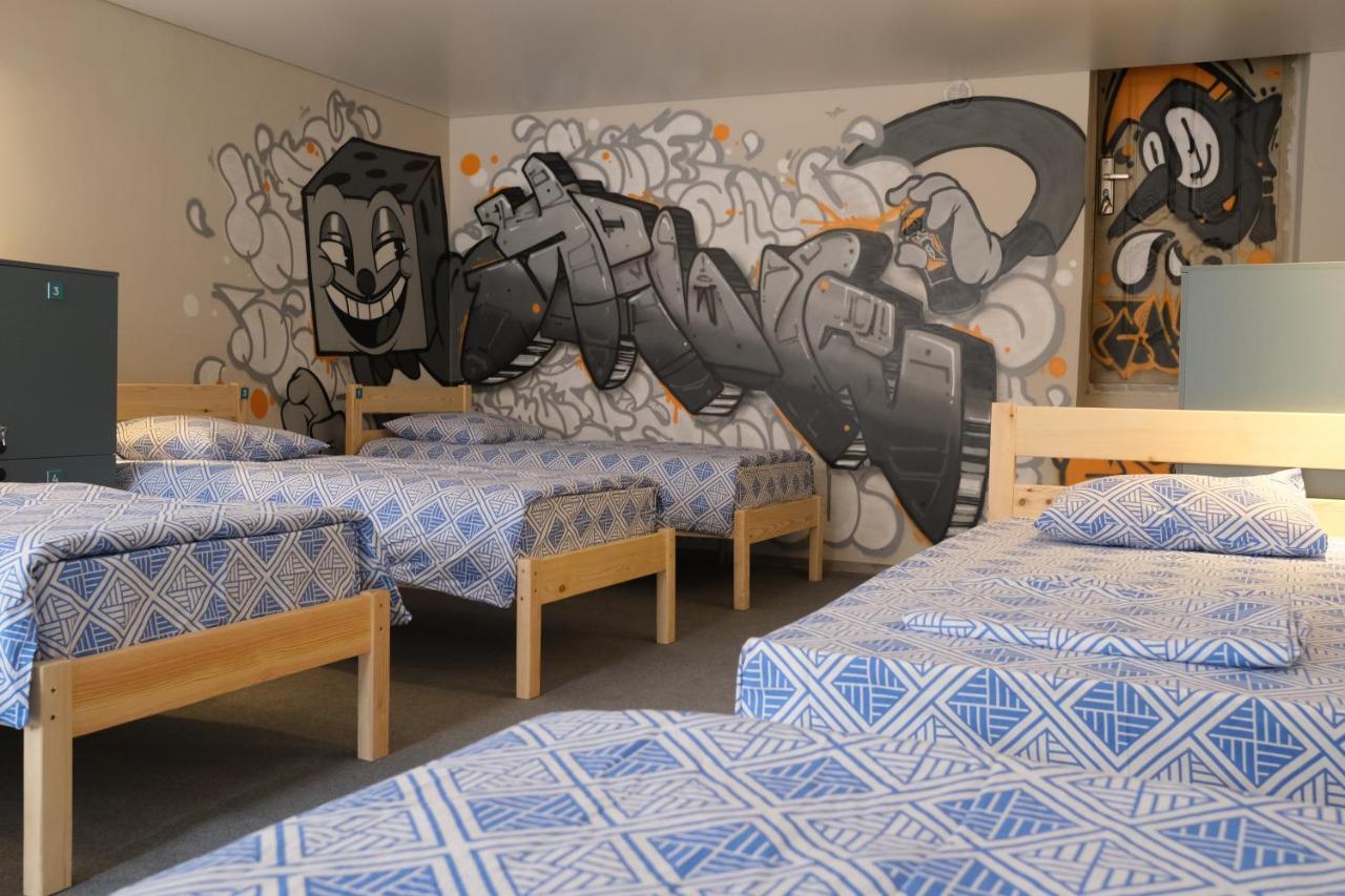 Wanderlust Riverside Hostel *